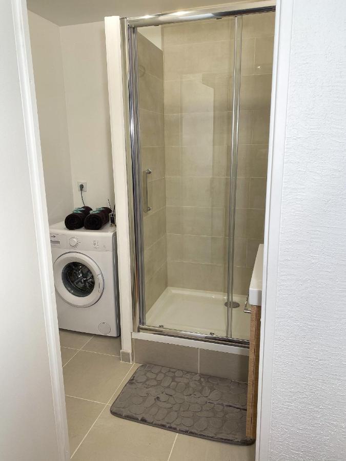 Luxueux Appartement Evry Centre - Parking - Rer A 10 Min Courcouronnes Εξωτερικό φωτογραφία